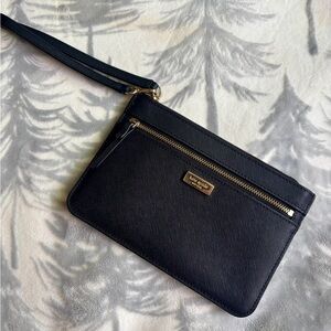 Kate Spade Black Tinie Laurel Way wristlet.